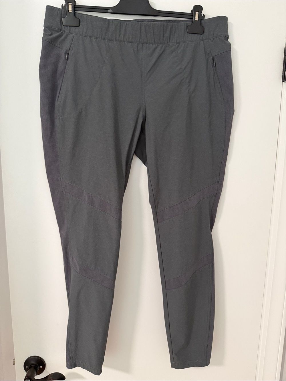 Kuhl 6324 W's Weekendr Tight - Picture 2 of 12